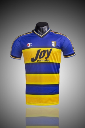 RETRO 01/02 Parma Home Soccer Jersey