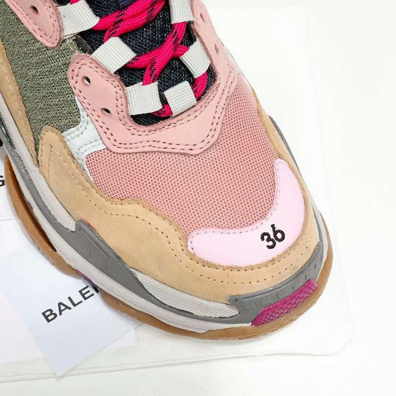 Men/Women Balenciaga Triple S Pink/Wheat Sneaker Item 6380400