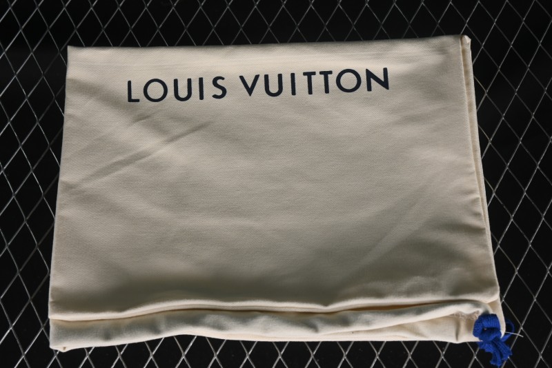 Louis Vuitton Archlight Sneakers with Wave-shaped Sole and Oversized Tongue - MBJ0