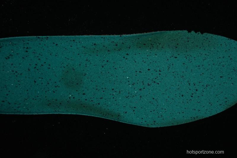 Nike ACG Mountain Fly 2 Low GTX SE Outdoor Hiking Shoes with GORE-TEX and React Foam - HF6245-003