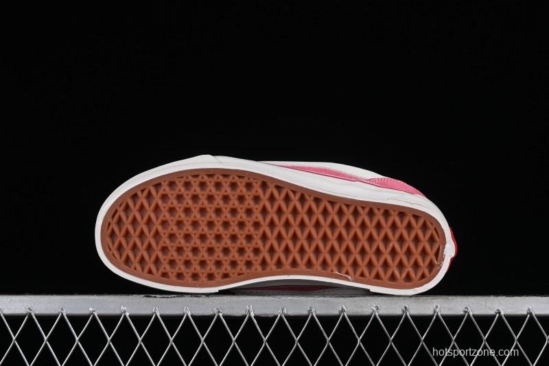 Vans Classics Knu Skool Retro Sneakers with Thick Tongue and Puffy Design - VN0009QCBJ1