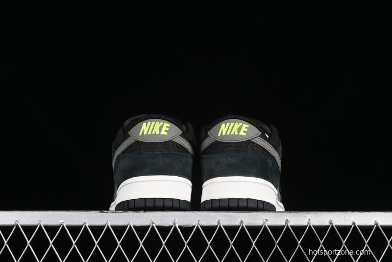 Nike Dunk Low SB Skateboarding Shoes - 302517-236