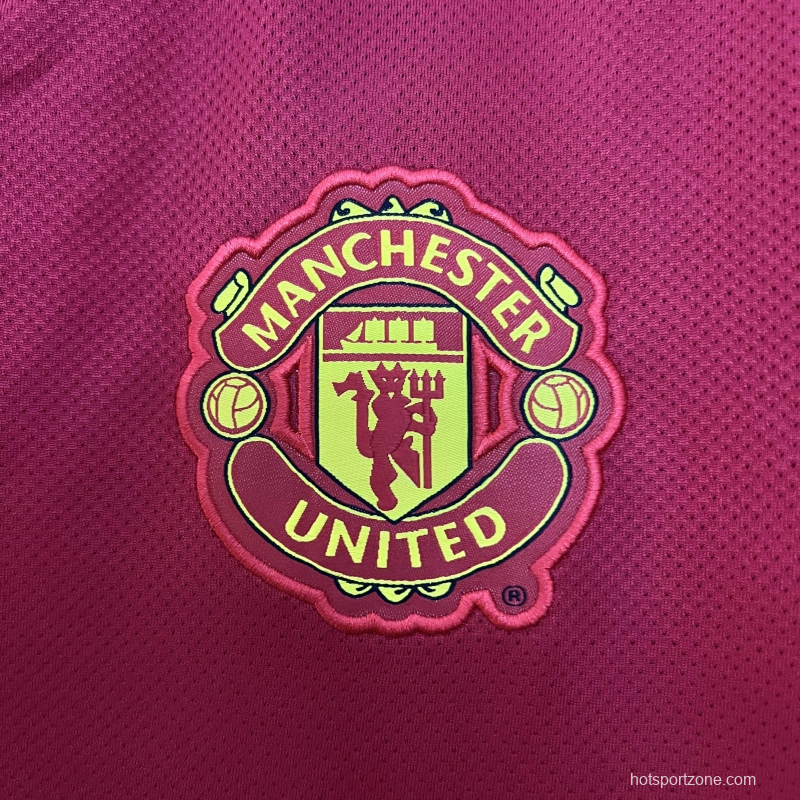 11/12 Retro Manchester United Home Jersey