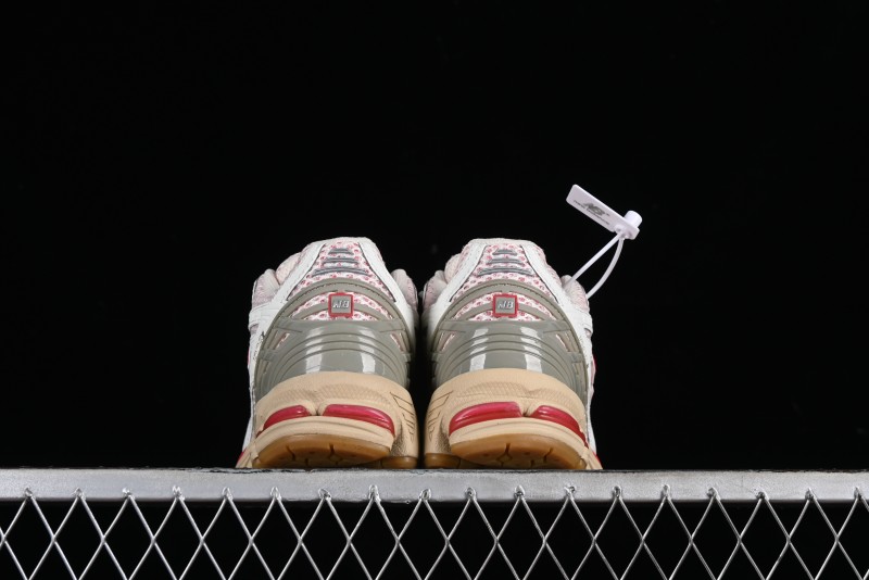 New Balance 1906 Series Retro Dad Style Casual Running Shoes - M1906RO