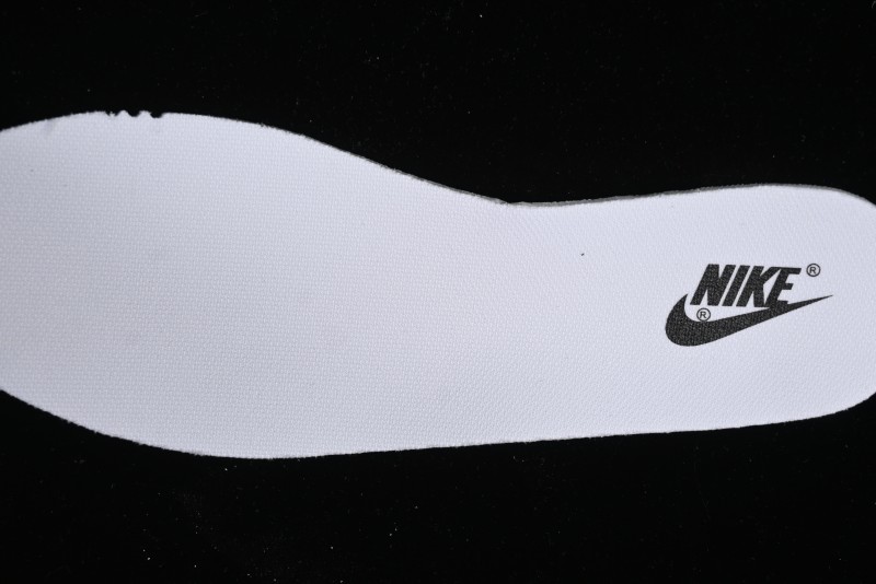 Nike SB Dunk Low Supreme Collaboration - Reverse Black White Swoosh Anniversary Custom Low-Top Casual Sneakers - FC1688-144