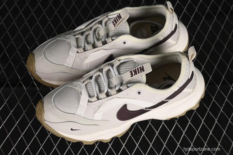 Nike TC 7900 Retro Dad Shoes with Reflective Swoosh and Cushioned Sole - DD9682-003