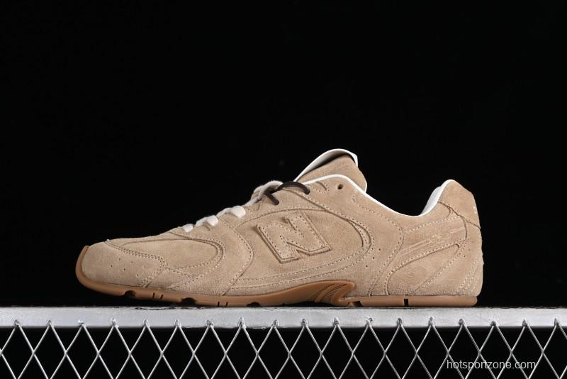 Miu Miu x New Balance 530 Low-Top Retro Running Sneakers with Deconstructed Design - 38165