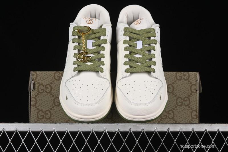 Nike SB Dunk Low Gucci Collaboration - Off White with Green Swoosh Anniversary High-End Custom Low-Top Casual Skate Shoes - KK1888-007