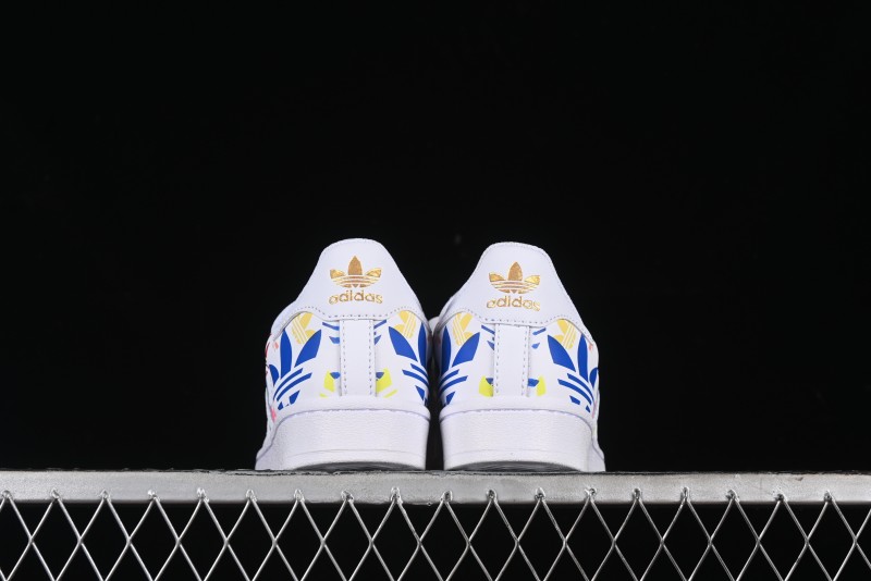 Adidas Superstar H00183 Casual Sneakers with Shell Toe Design - H00183
