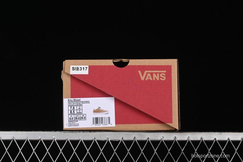 Vans Chukka Push Low-Top Skate Shoes in Beige with Slip-Resistant Sole - VN000CZW4MG