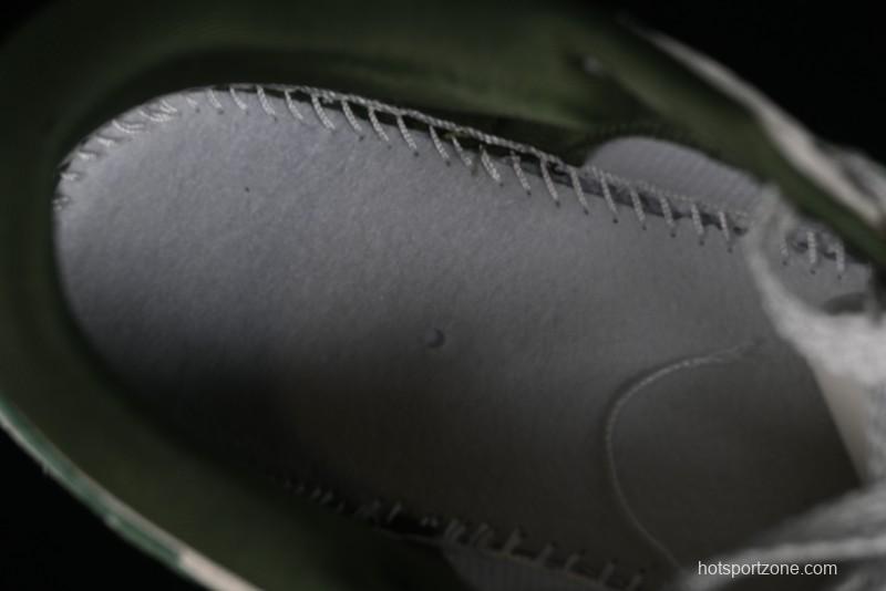 Nike SB Dunk Low Supreme x Stussy Triple Collaboration - Off White Green Swoosh Anniversary Custom Low-Top Casual Sneakers - SJ2068-303