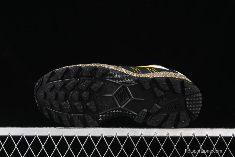 Nike Air Humara Retro Trail Running Shoes with 1990s Outdoor Style - AJ1102-001