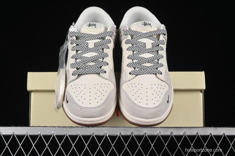 Nike SB Dunk Low Stussy Collaboration - Grey Black Checkerboard Gum Sole Anniversary Custom Low-Top Casual Skate Shoes - CF3688-031