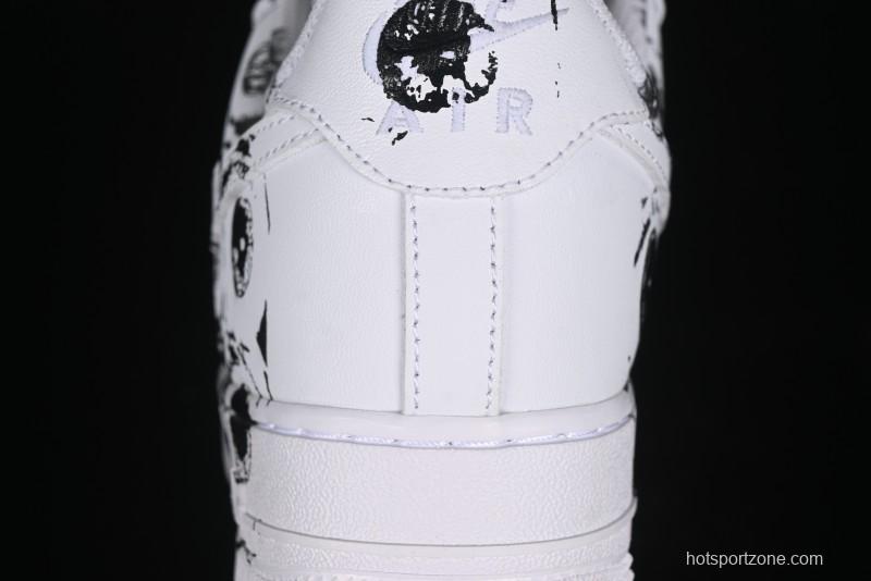 Comme des Garcons Shirt x Supreme x Nike Air Force 1 '07 Low Top Casual Sneakers - 923044-100