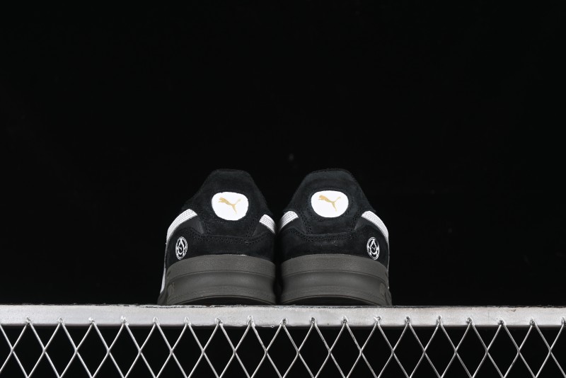 Puma Suede XL Skate Retro Casual Sneakers - 401443-02