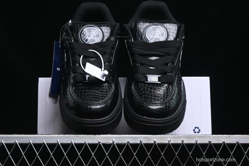 New York Yankees MLB Chunky Liner Wide Lux Platform Sneakers - 3ASXCWL4N50BKS