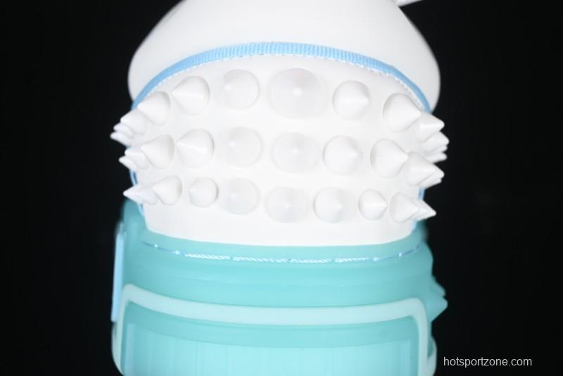 Christian Louboutin Funnyto Flat Comfortable Fashion Low-Top Sneakers with Raw Ice Blue Sole - X.D4