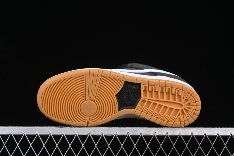 Nike SB Dunk Low Suede Black Skateboarding Shoes - CD2563-006