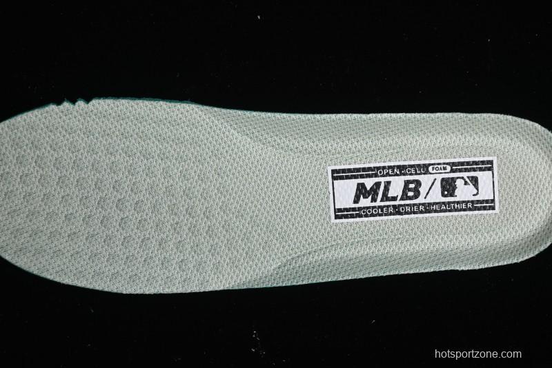 MLB Chunky Liner New York Yankees Lightweight Platform Sneakers with 6cm Height Increase - 3ASXCLB3N50IVS