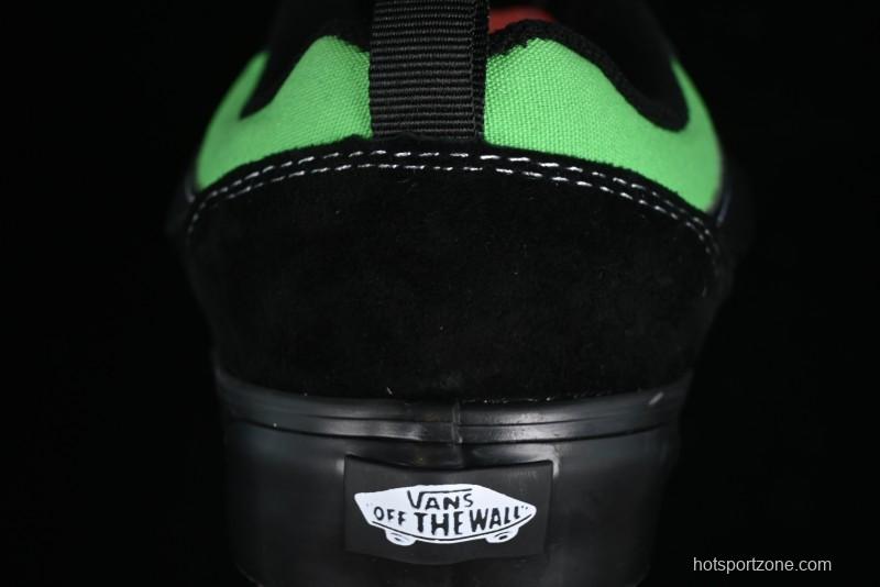 Vans Classics Knu Skool Retro Sneakers with Thickened Tongue and Enlarged Toe - VN0009QCSWE