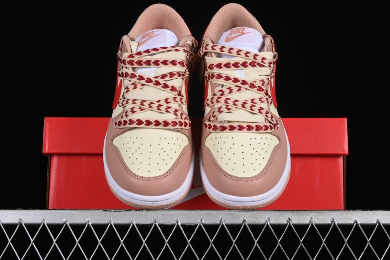 Nike Dunk Low SB Christmas Gift Strawberry Cake Casual Sneakers with Dual Laces - DD1503-118