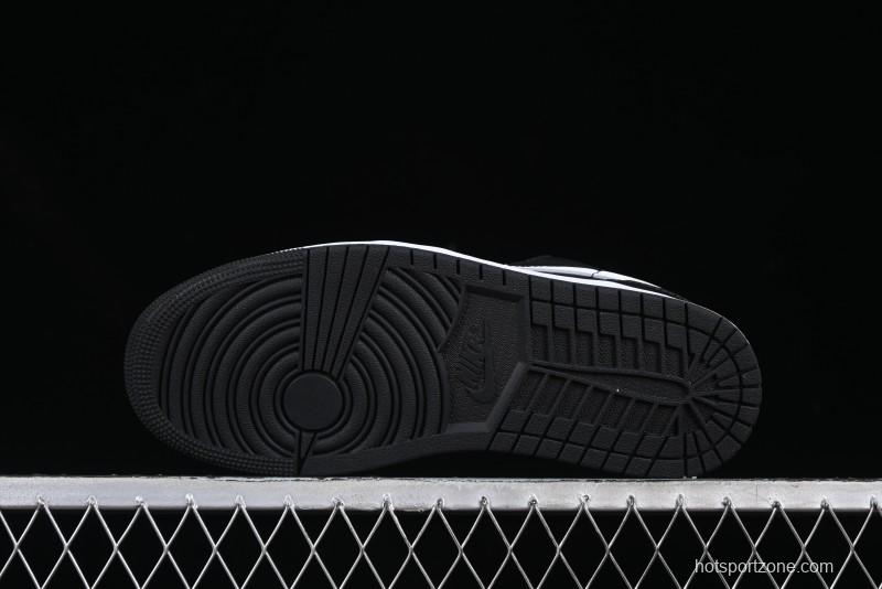 Nike Air Jordan 1 Low Retro Basketball Shoes in Black and White - 553558-043