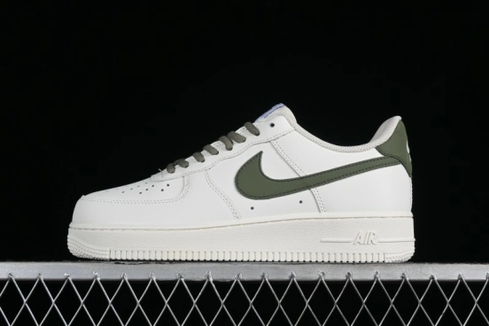 Nike Air Force 1 '07 Low Casual Sneakers in White Green Colorway - CQ5059-110