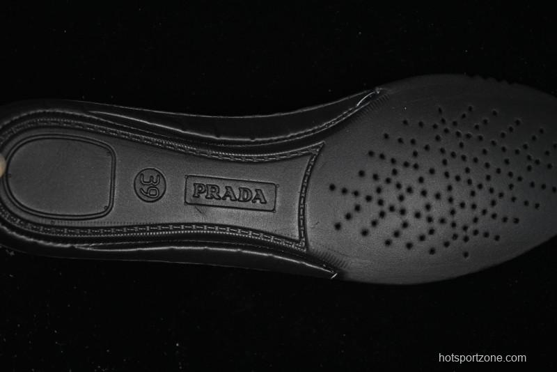 Prada Cloudbust Air Thunder Lifestyle Low-Top Sneakers - 1E819L