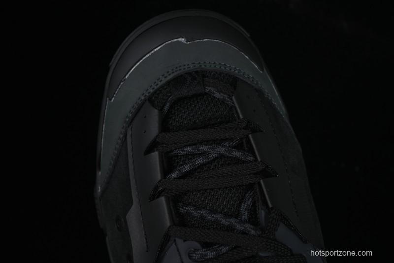 Nike Sacai Zegamadome SP Low-Top Lifestyle Sneakers with Functional Design - HQ8618-001