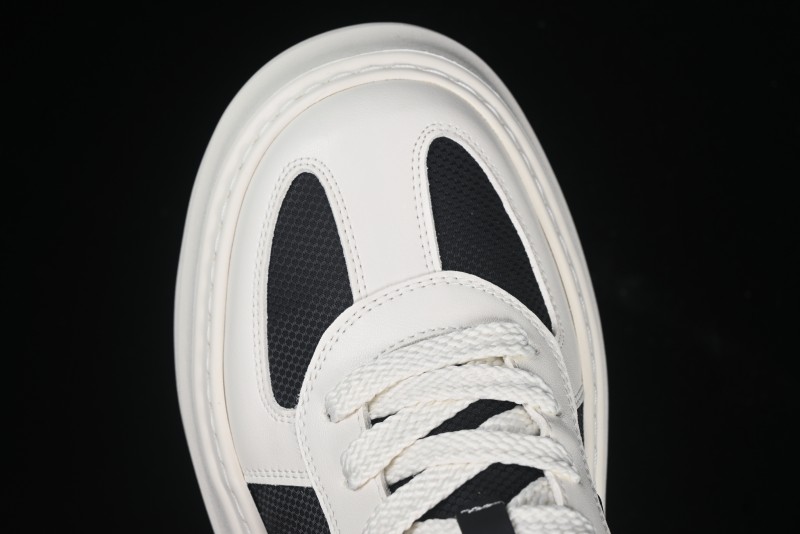 Ecco Street ACE Series Comfortable & Durable Flat Casual Sneakers - 63810001001