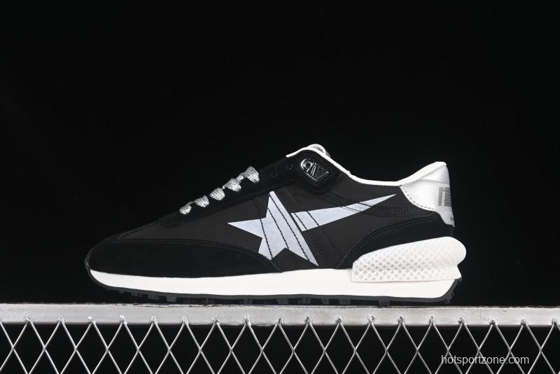 Golden Goose Marathon Comfortable Low-Top Lifestyle Sneakers in White Black - H8D4