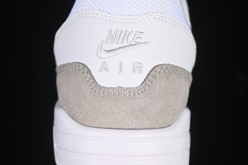 Nike Air Max 1 Retro Running Shoes with Half-Sole Air Cushion - AH8145-110