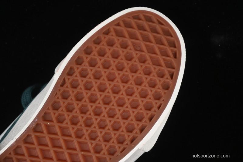 Vans Knu Skool Low-Top Retro Chunky Sneakers - VN000CS0PRM