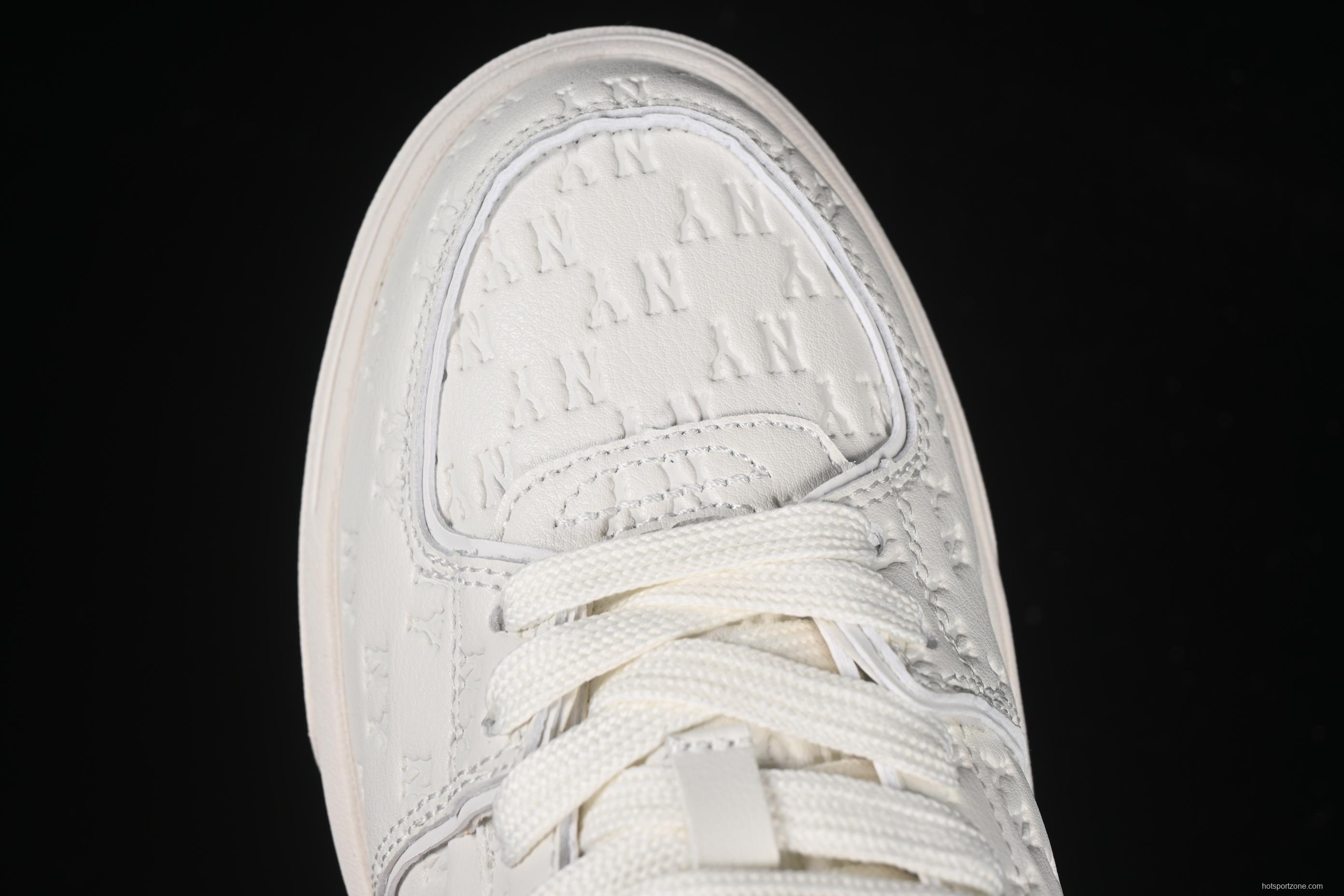 New York Yankees MLB Bigball Chunky Embo Monogram Platform Sneakers - 3ASXE015N50WHS