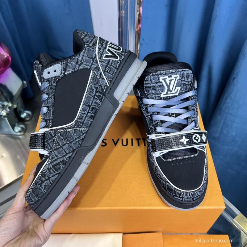 2025 Unisex Louis Vuitton Black Grey Leather Canvas Plimsolls Stitching LV0038