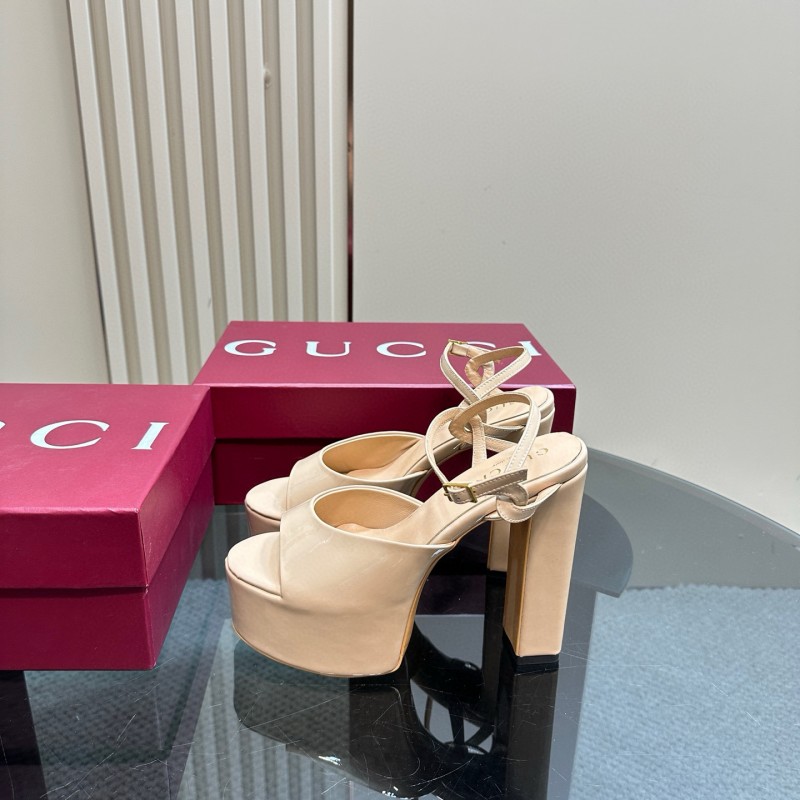 2025 Women Gucci Beige Patent Leather Platform Sandals MJ00340