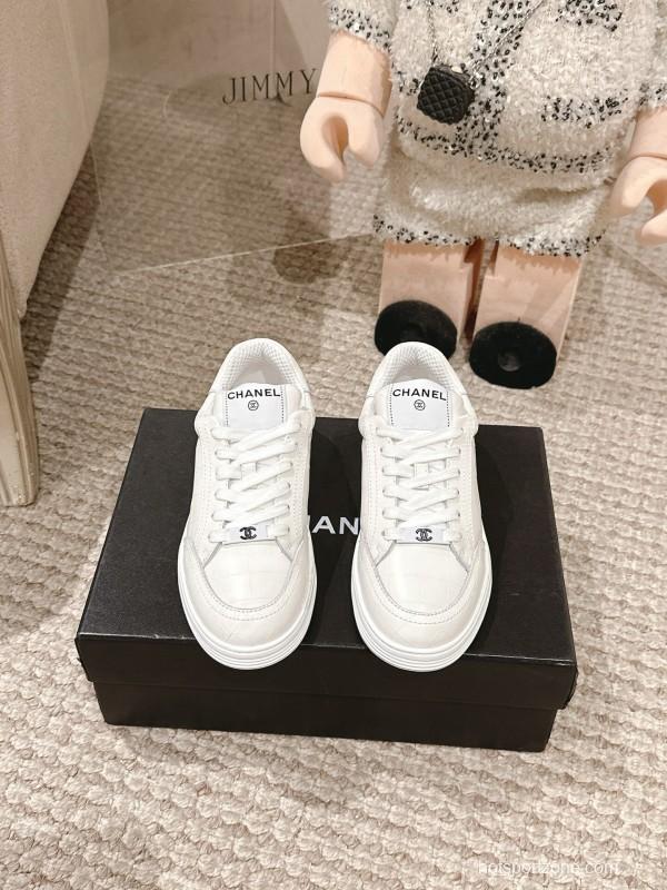2025 Women Chanel White Leather Sneakers