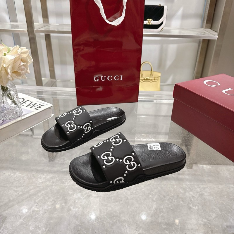 2025 Gucci Black Rubber Slippers
