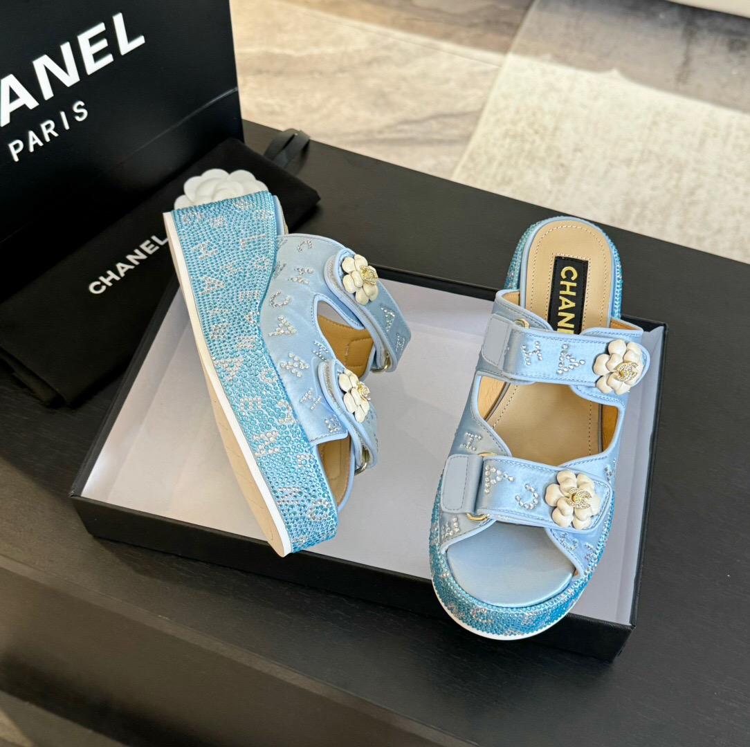 2025 Women Chanel Blue Denim Leather Platform Slippers LY00330