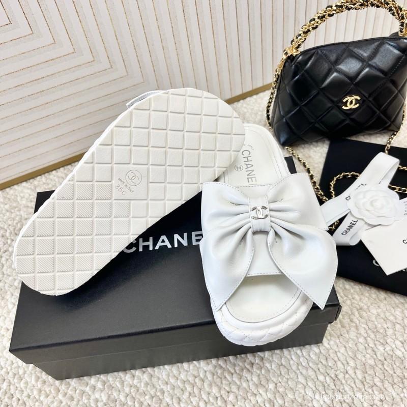 2025 Women Chanel White Leather Slippers Bow Detail KFY00310