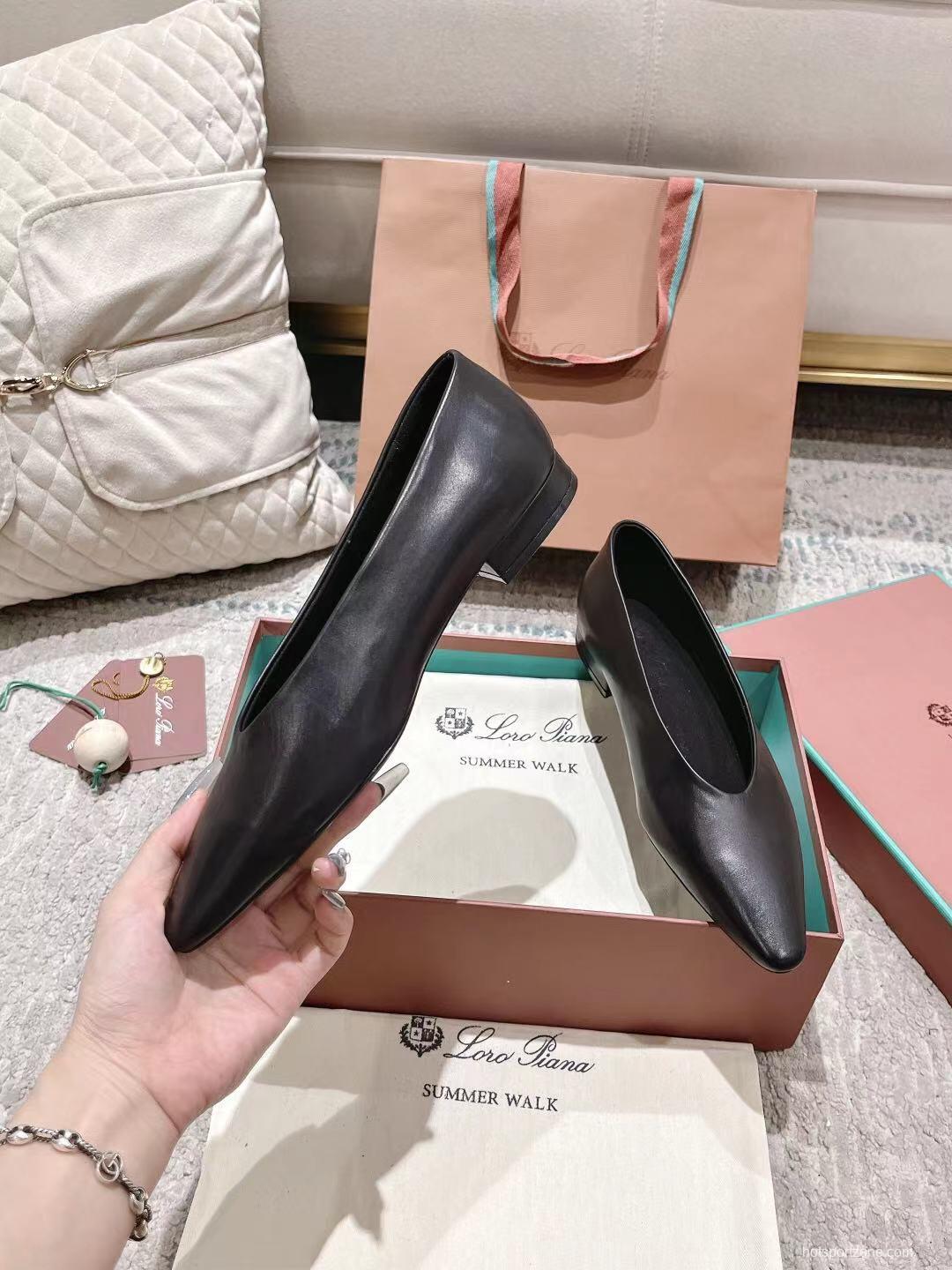 2025 Women LP Black Leather Ballet Flats