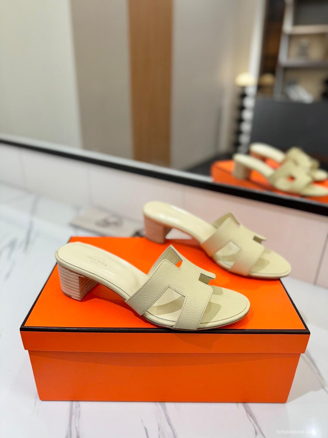 2025 Women Hermès Cream Leather Sandals