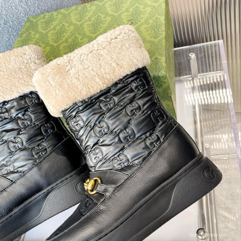 2024 Women Gucci Black Sheepskin Snow Boots Metallic Hardware MJ00420