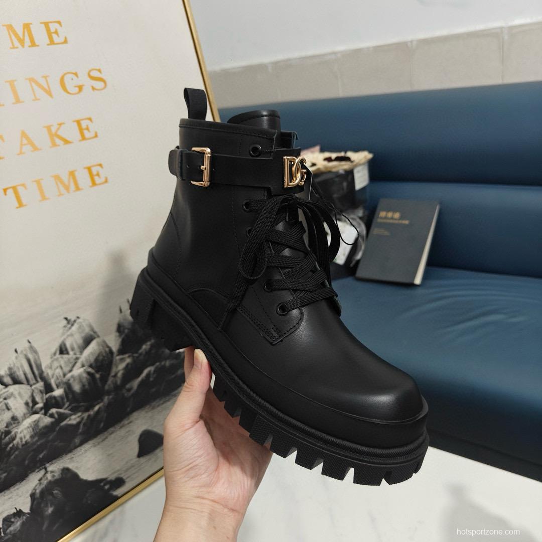 2024 Women Dolce & Gabbana Black Leather Ankle Boots DG00678