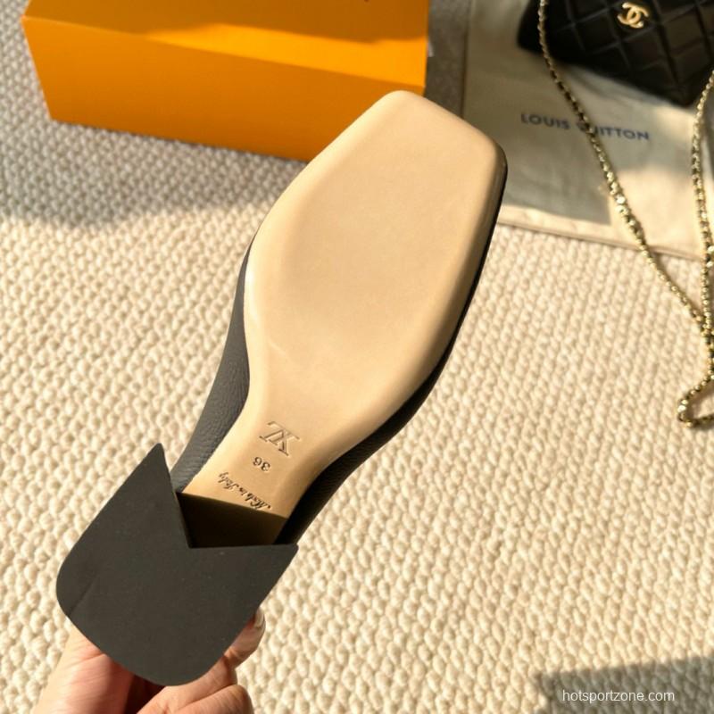 2024 Women Louis Vuitton Black Leather Block Heel Pumps