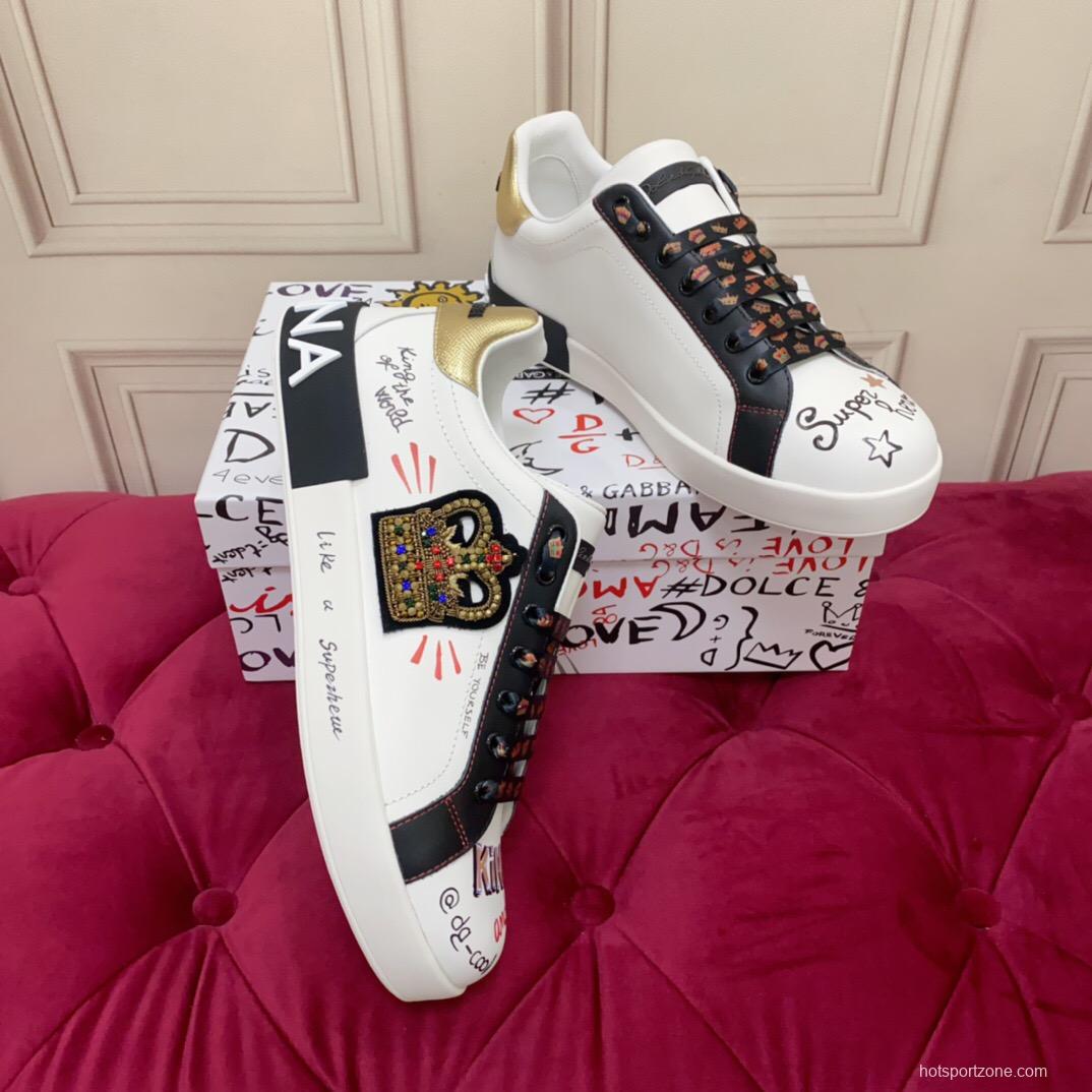 2025 Unisex Dolce & Gabbana White Black Gold Leather Sneakers Embroidered LY00340(F)/LY00360(M)