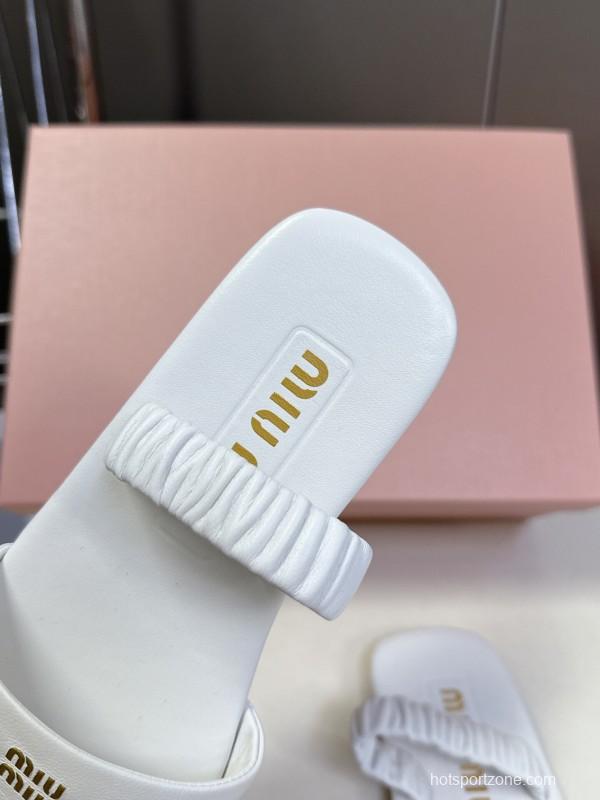 2025 Women Miu Miu White Leather Slippers LY00