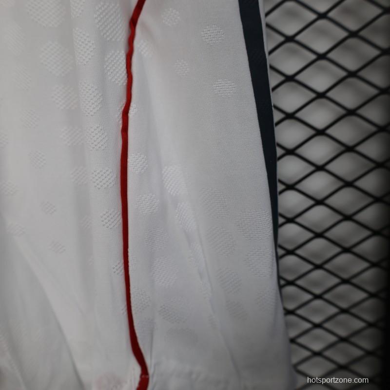 Player Version 25/26 Bayern Munich Home Shorts