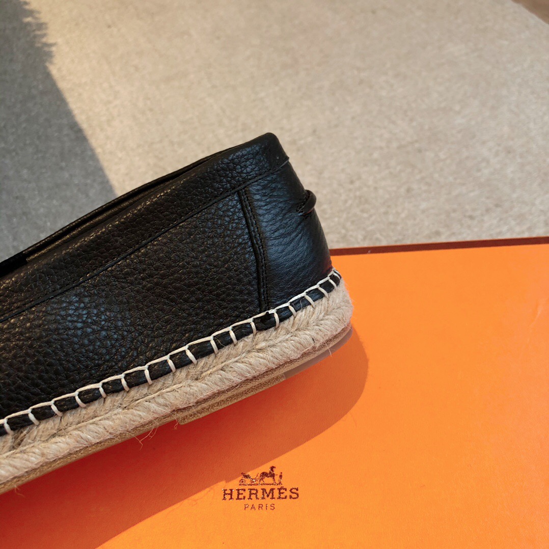 2025 Unisex Hermes Black Leather Loafers AS00380