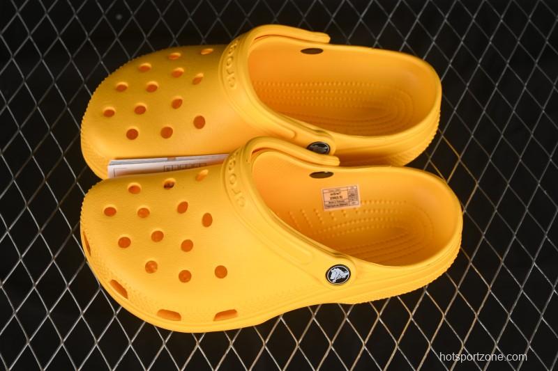Crocs Classic Two-Way Beach Clog Sandals - B.D4